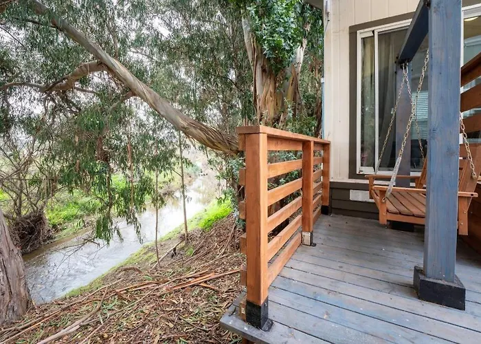 The Best Tiny Home Loft And Private Yard