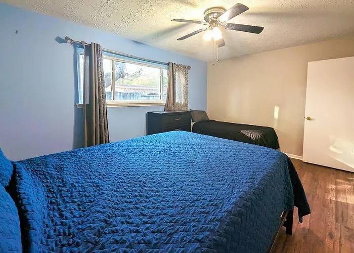 Quiet, Spacious, Pet-Friendly