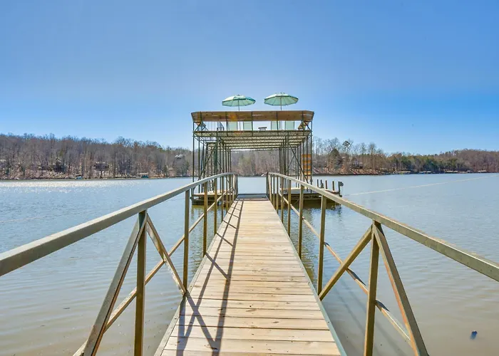 Clemson Game Day Retreat On Lake Hartwell