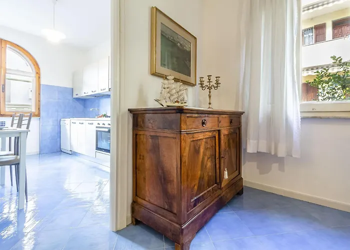 Nuras - Villa Verde Guest House