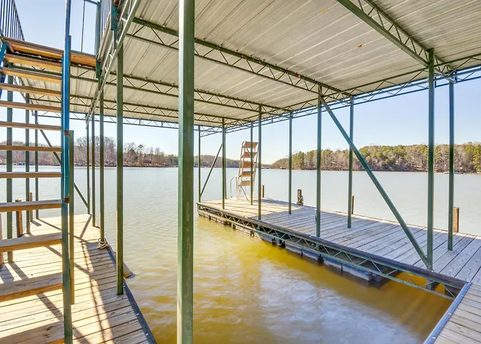 Clemson Game Day Retreat On Lake Hartwell