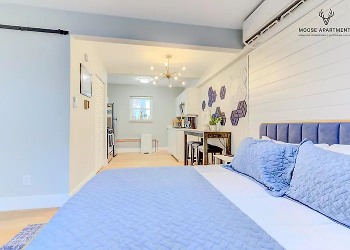 Modern Luxe King Suite Loft Free Parking And Wifi