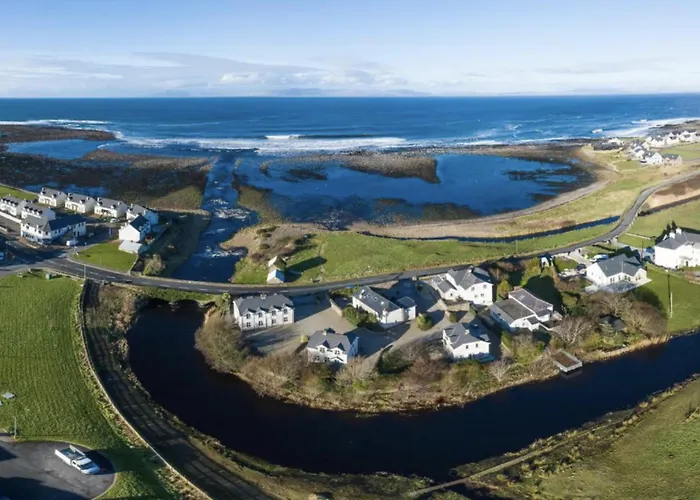 Fishermans Cottage Stunning Two Bedroom With Views Close To Town