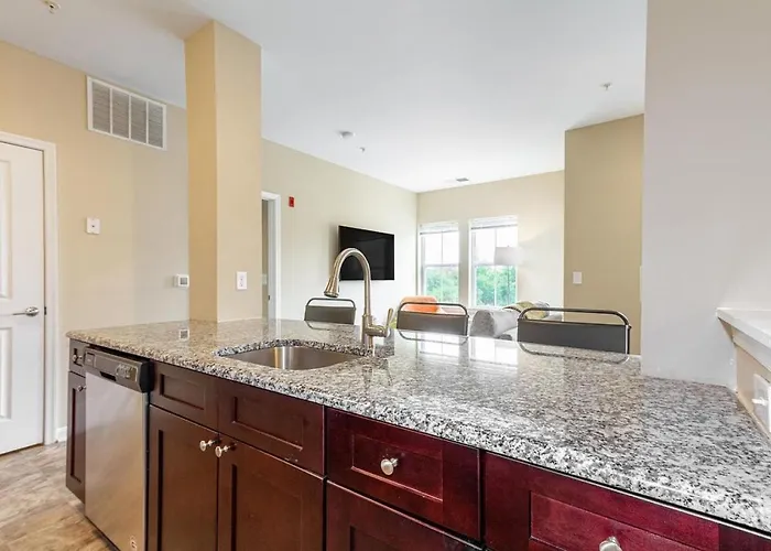 Landing Modern Apartment With Amazing Amenities
