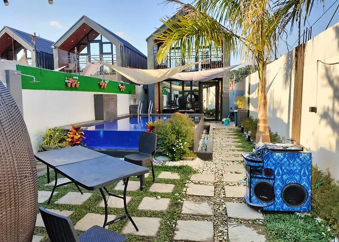 Hidden Haven Subic Villa W/ Infinity Pool