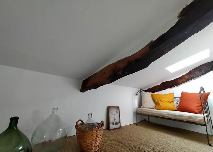 L'Imprevu De Cotignac, Appart' Et Duplex Au Coeur Du Village