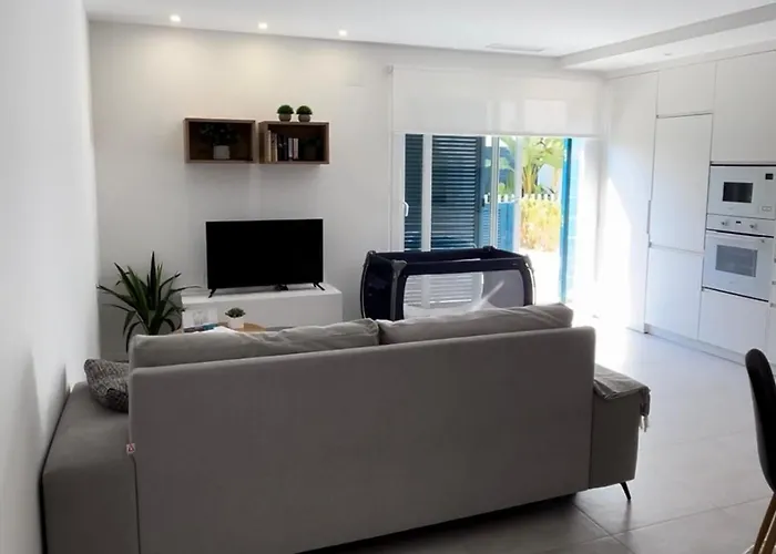 Turquesa Del Mar - Modern Apartment With Sunny Terrace - Playa Flamenca