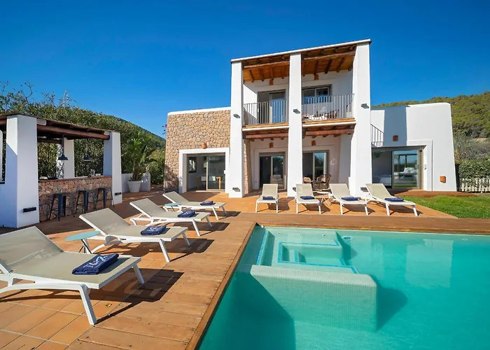 Villa In Ibiza Town Sleeps 12