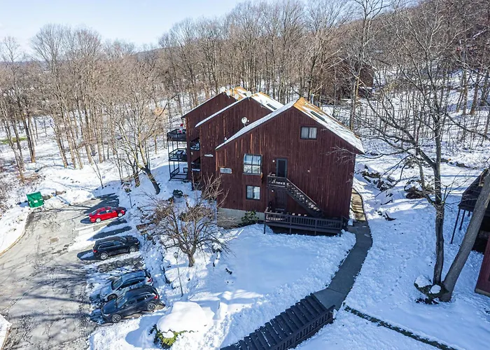 Skylift Lodge - Luxury Mountain Creek Family Condo