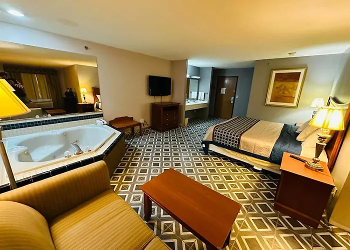 Royal Inn Suites