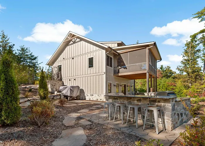 Hilltop Lodge Opulent Lakefront Living In Lake James