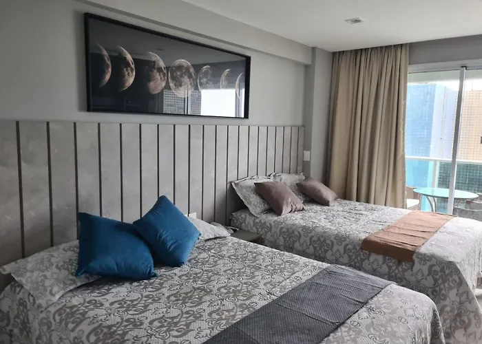 LUXUOSO APARTAMENTO BEIRA-MAR COM SACADA em MACEIÓ