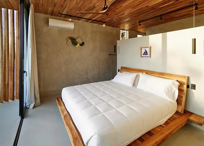 Selva Resort Ocean View Luxury Villas