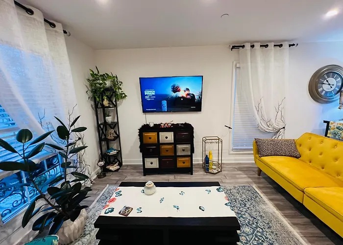 Eleni'S Charming Studio