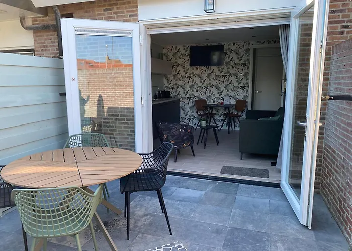 Viruly32Holiday Voor 2 Personen En 1 Baby