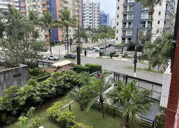 RIVIERA: M6 PRAÇA DAS ARTES 24 Duplex, Perto da Praia, Vista para as Piscinas, 3Dorms+Sala Íntima, 2½Banh, 2Gar, Ar+Ventiladores, Wi-Fi, Tela de Proteção, Varanda com Churrasqueira Ecológica, até 8-9Hóspedes