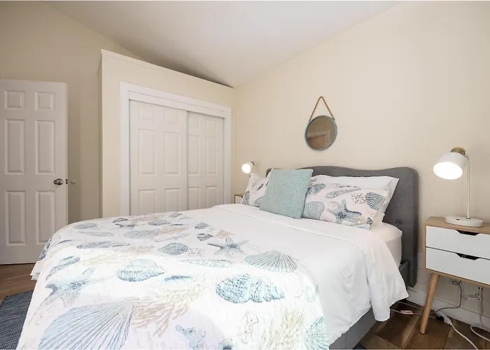 Bright Pacifica Townhouse