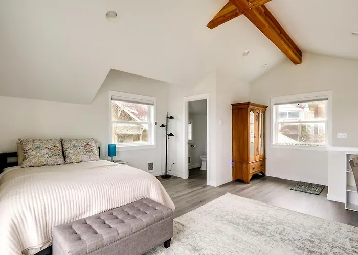 Port Orchard Guest House - Walk To Bay Street!