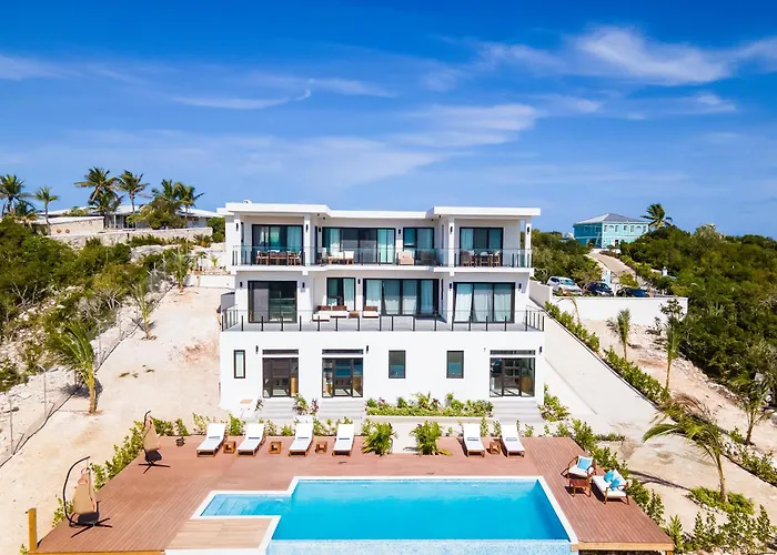Jade I Long Bay Retreat I Luxury Stay Near Grace Bay & Long Bay Beach