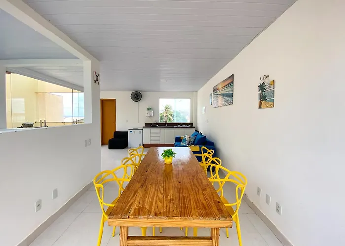 Linda casa beira da praia