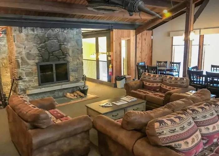 Crooked Ear Cabin