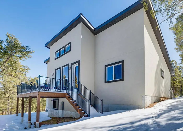 Modern Florissant Mountain Retreat W/ Deck & Grill