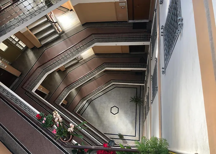 Noliday Savona Center Art Deco Apartment