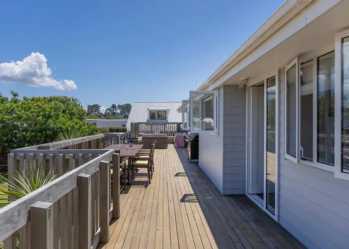 Family Oasis - Pauanui Holiday Home