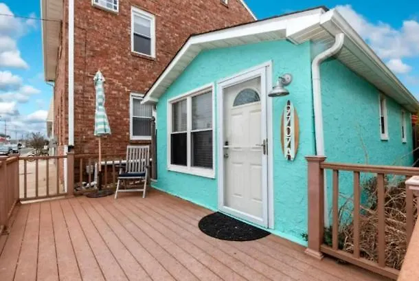 Cozy Margate Cottage - 3 Blocks To The Beach