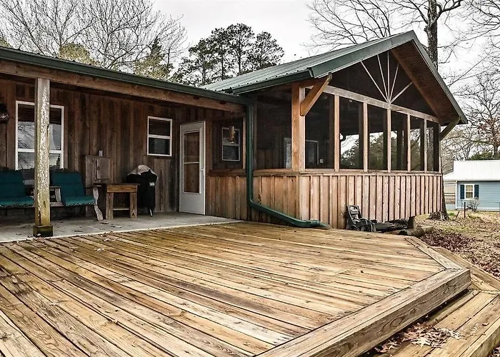 Cozy Lakefront Cabin With Boat House And Ramp On T