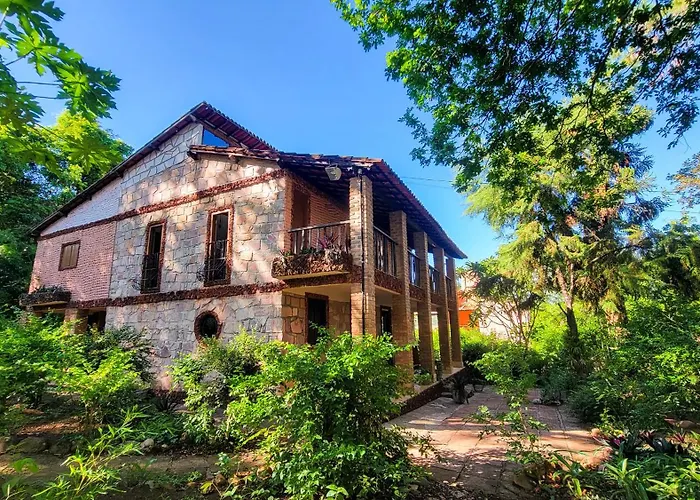 Miko Loko Hospedaria