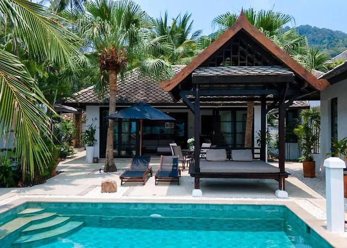Beach Resort Bali Style Villa 24