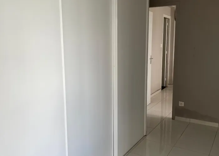 Appartement Lalau Avec Vue Sur La Mer Et Piscine