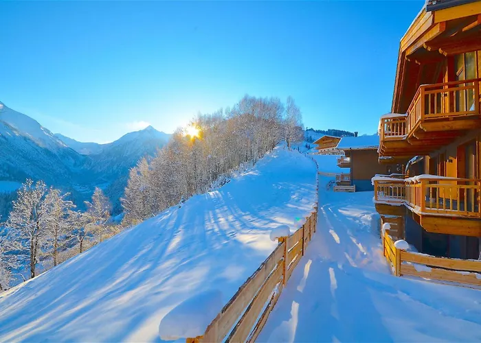 Ski-In Ski-Out Chalet Maiskogel 17C - By Alpen Apartments