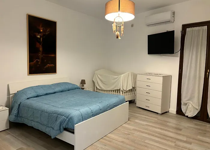 Vincent'S House