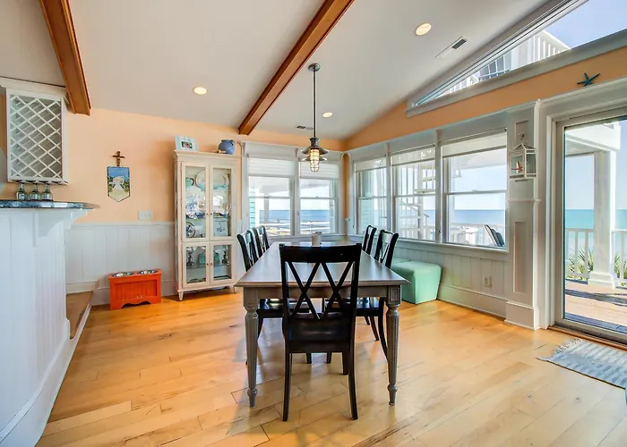 Perma Grin Ocean Front, Private Pool And Hot Tub