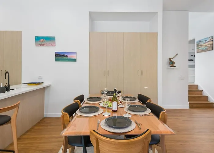 Avenue Escape - Contemporary Living At Corrimal