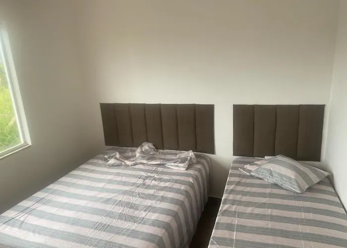 Residencial Linda Vista Casa Azul