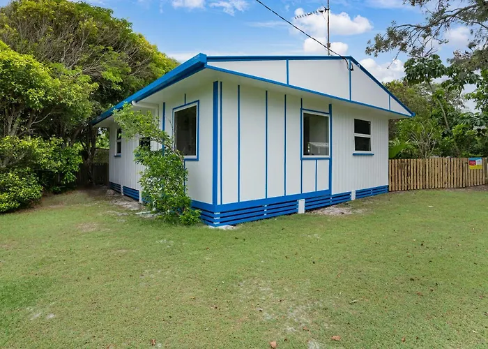 The Shack Rainbow Beach - Pets Welcome - Fully Fenced - Close To Beach