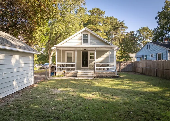 Salisbury Hideaway