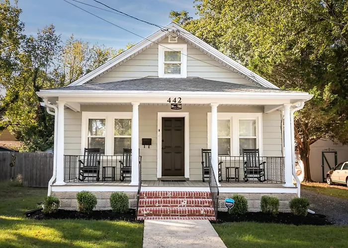 Salisbury Hideaway