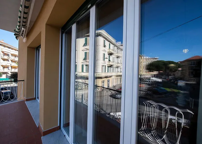 223 - Ma & Ma Luxury Apartment 1 Grande - 500Metri Da Mare E Spiaggia, Vicino Alla Baia Del Silenzio - Parcheggio Gratis Privato Incluso