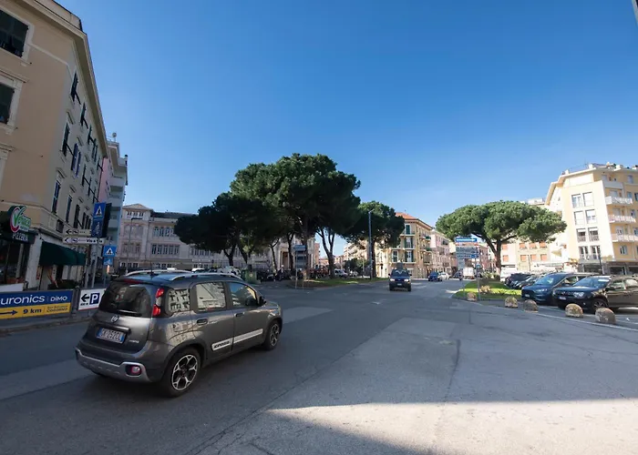 223 - Ma & Ma Luxury Apartment 1 Grande - 500Metri Da Mare E Spiaggia, Vicino Alla Baia Del Silenzio - Parcheggio Gratis Privato Incluso