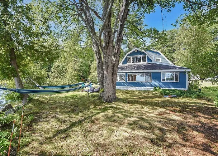 Lakefront Trifecta With Private Hot Tub, Sauna & Free Massages