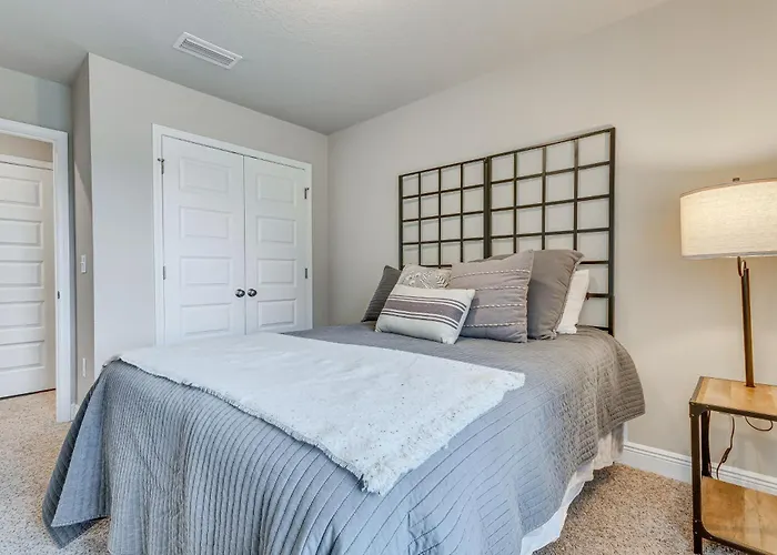Pensacola Vacation Rental W/ Community Pool!