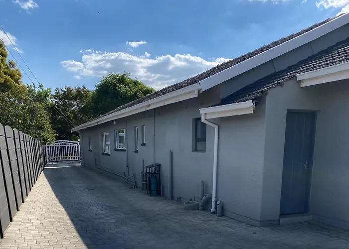 Staysure Guesthouse