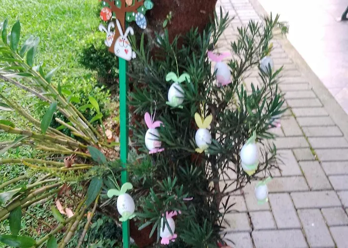 Pousada Caminho das Rosas-Gramado-temporada ou diária