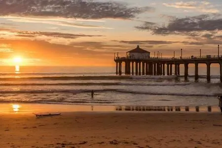Stay Around The Corner From The Manhattan Beach Strand - Strand 3 Do Not Reactivate