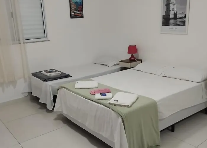 Loft LISBOA para Casais, em Iguaba Grande, 3 Pessoas, 150 metros da praia