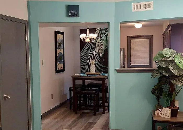 Comfy Home~Teal Feel~Sleeps 8